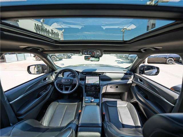 2024 Jeep Grand Cherokee Limited (Stk: 31230) in Surrey - Image 9 of 21
