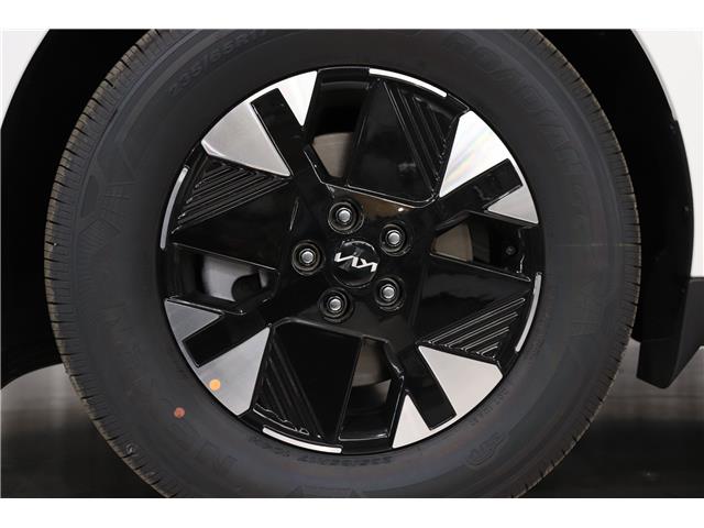 2026 Kia Carnival Hybrid LX+ (Stk: 27294) in Edmonton - Image 9 of 26