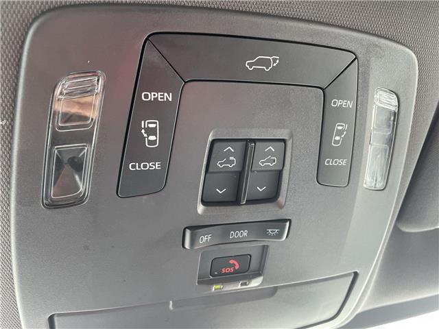 2024 Toyota Sienna XSE 7-Passenger (Stk: 12108467A) in Concord - Image 43 of 45