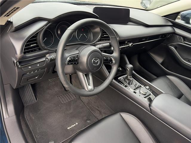 2024 Mazda Mazda3 GS (Stk: P4958) in Surrey - Image 8 of 15
