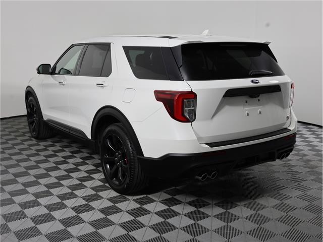 2022 Ford Explorer ST (Stk: A21178) in Calgary - Image 8 of 24 2022 Ford Explorer ST (Stk: A21178) in Calgary - Image 8 of 24