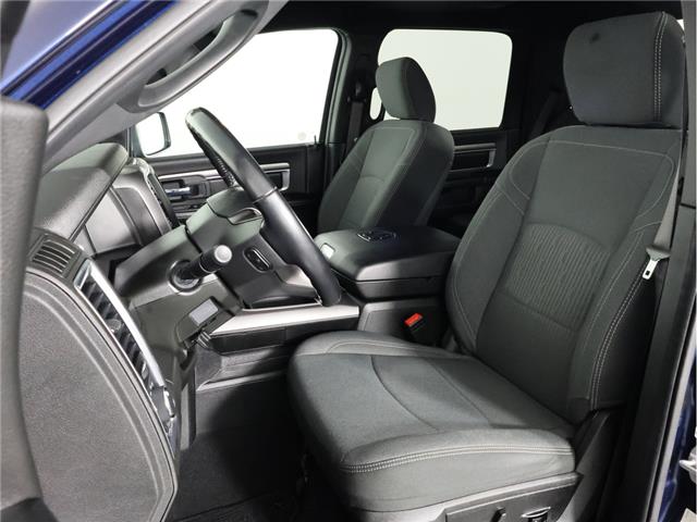 2022 RAM 1500 Classic SLT (Stk: 25T324A) in Calgary - Image 13 of 19