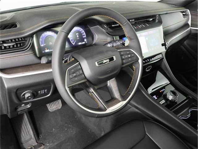 2026 Jeep Grand Cherokee Base (Stk: 26J131) in Calgary - Image 15 of 20 2026 Jeep Grand Cherokee Base (Stk: 26J131) in Calgary - Image 15 of 20