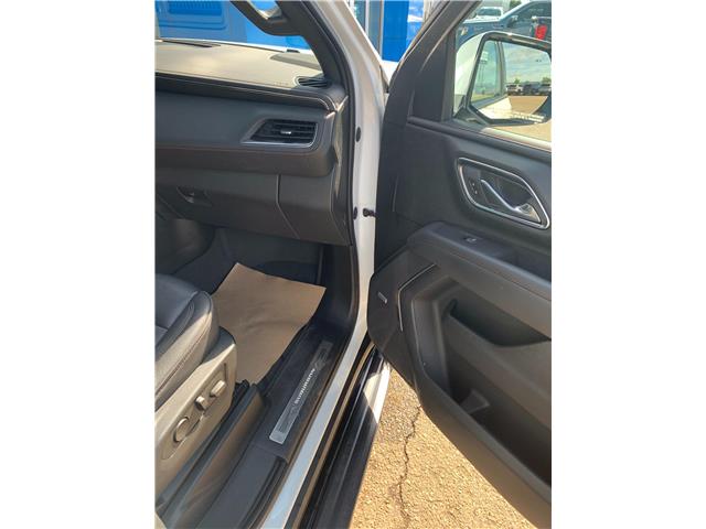 2023 Chevrolet Suburban RST (Stk: 10519P) in Vermilion - Image 10 of 25