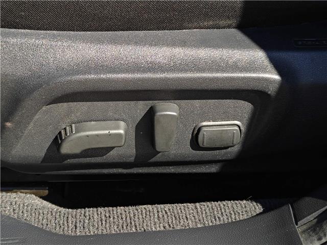2019 Subaru Outback 3.6R Touring in Ottawa - Image 6 of 22
