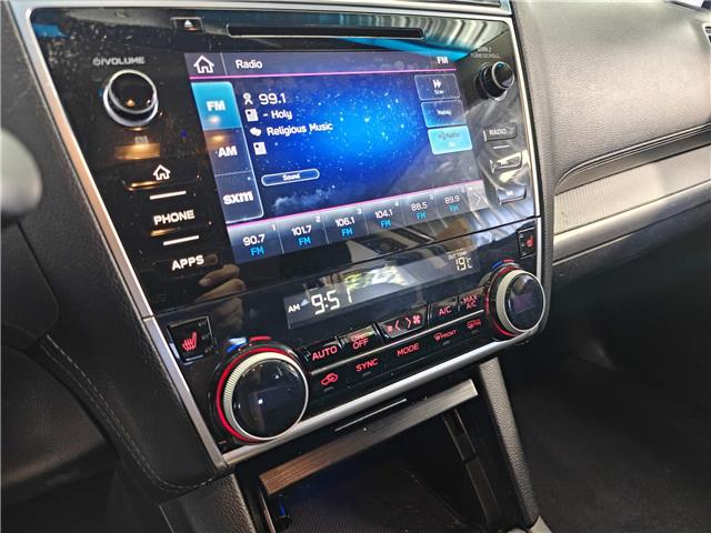 2019 Subaru Outback 3.6R Touring in Ottawa - Image 9 of 22