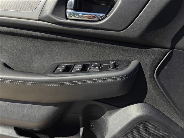 2019 Subaru Outback 3.6R Touring in Ottawa - Image 13 of 22