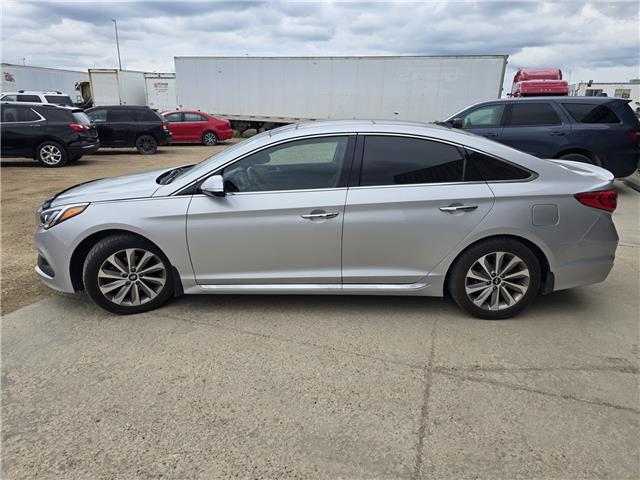 2015 Hyundai Sonata Sport in Saskatoon - Image 3 of 10 2015 Hyundai Sonata Sport in Saskatoon - Image 3 of 10