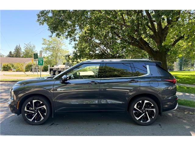2025 Mitsubishi Outlander PHEV GT (Stk: 612797B) in North Vancouver - Image 4 of 20
