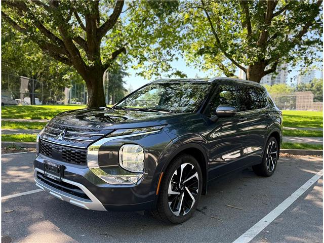 2025 Mitsubishi Outlander PHEV GT (Stk: 612797B) in North Vancouver - Image 1 of 20