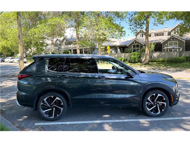 2025 Mitsubishi Outlander PHEV GT (Stk: 612797B) in North Vancouver - Image 7 of 20