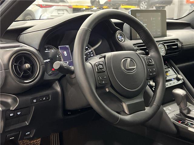 2025 Lexus IS 300  (Stk: 14U7646) in Markham - Image 11 of 27