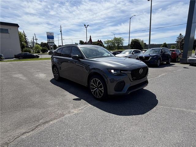 2026 Mazda CX-70 PHEV GT (Stk: 26T016) in Kingston - Image 8 of 8