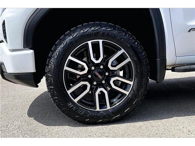 2026 GMC Sierra 1500 AT4 (Stk: 51315U) in Calgary - Image 8 of 35