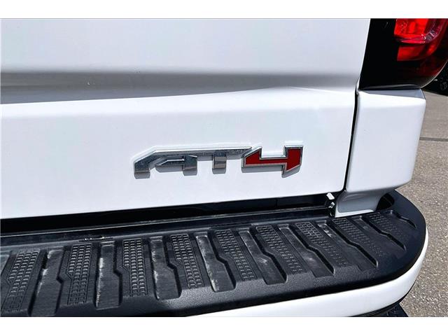 2026 GMC Sierra 1500 AT4 (Stk: 51315U) in Calgary - Image 33 of 35