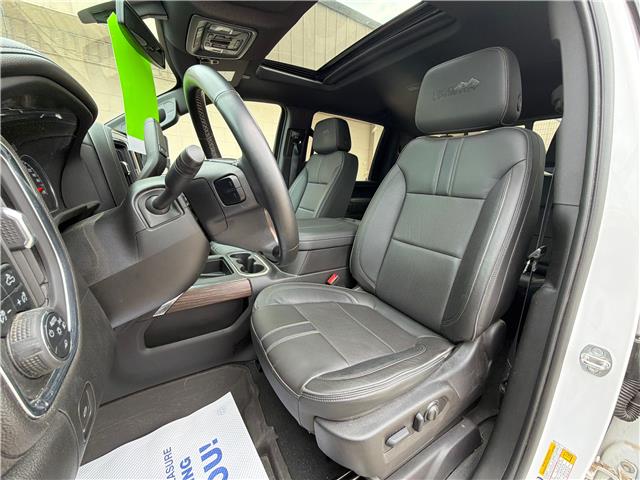 2023 Chevrolet Silverado 3500HD High Country in Paisley - Image 11 of 13