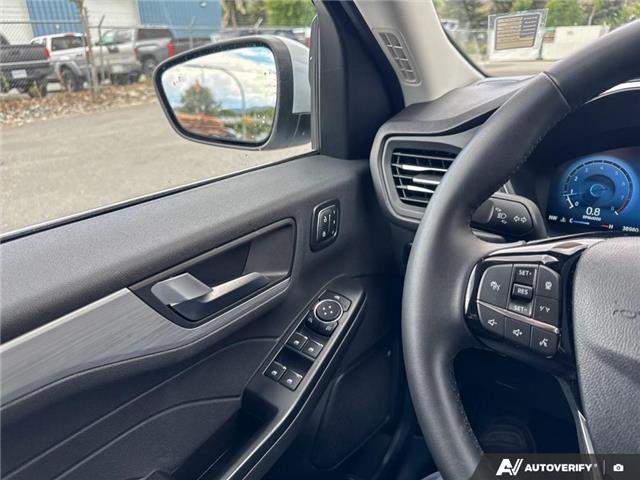 2025 Ford Escape Platinum (Stk: 26P097) in Kamloops - Image 17 of 25