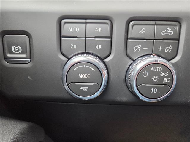 2026 GMC Sierra 3500HD AT4 (Stk: 10438) in Vermilion - Image 8 of 26