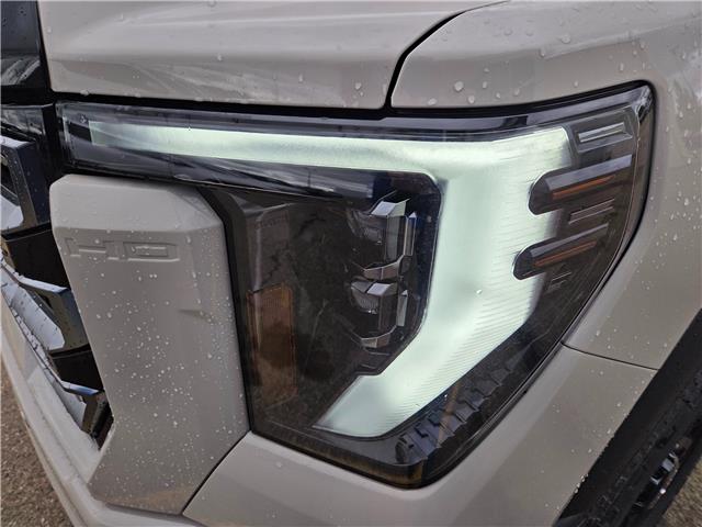 2026 GMC Sierra 3500HD AT4 (Stk: 10438) in Vermilion - Image 22 of 26