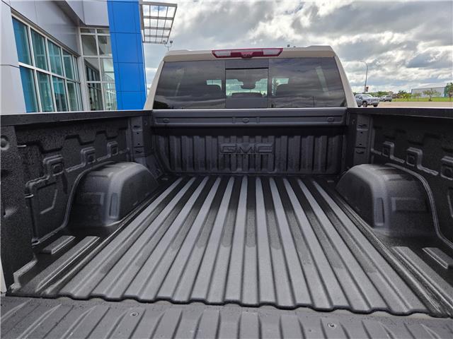 2026 GMC Sierra 1500 AT4 (Stk: 10440) in Vermilion - Image 5 of 26