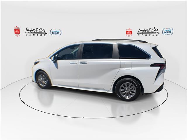2026 Toyota Sienna XLE 8-Passenger (Stk: 319843) in Ottawa - Image 6 of 25