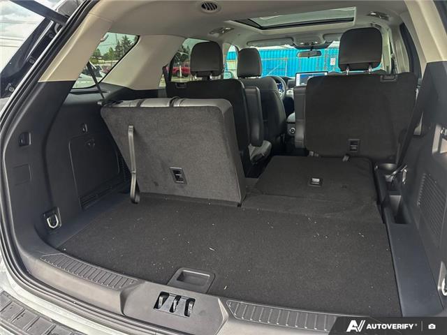 2026 Ford Explorer Active (Stk: 5UTWR504) in Sarnia - Image 12 of 25