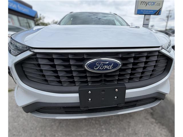 2025 Ford Escape Platinum (Stk: 260235) in North Bay - Image 11 of 50