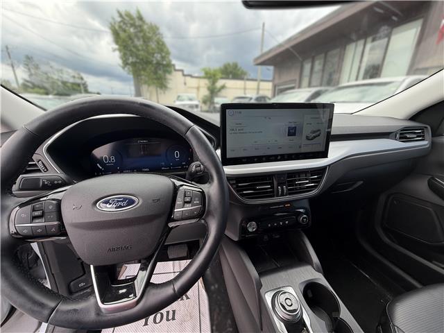 2025 Ford Escape Platinum (Stk: 260235) in North Bay - Image 13 of 50