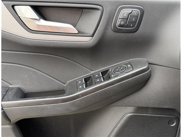 2025 Ford Escape Platinum (Stk: 260235) in North Bay - Image 18 of 50