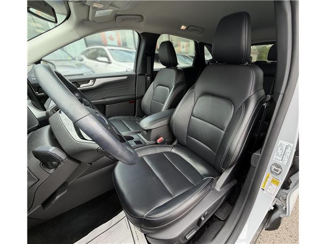 2025 Ford Escape Platinum (Stk: 260235) in North Bay - Image 25 of 50