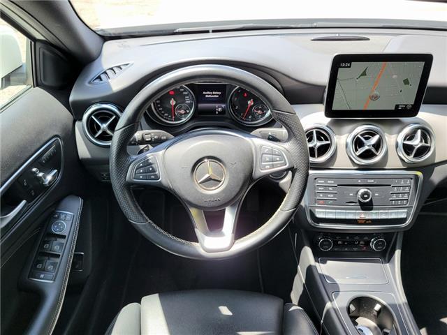 2018 Mercedes-Benz GLA 250 4MATIC| NAVI | HEATED LEATHER | R-CAM |1 OWNER (Stk: S9711A) in St. Catharines - Image 5 of 28 2018 Mercedes-Benz GLA 250 4MATIC| NAVI | HEATED LEATHER | R-CAM |1 OWNER (Stk: S9711A) in St. Catharines - Image 5 of 28