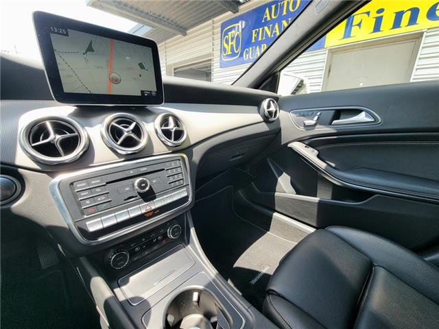 2018 Mercedes-Benz GLA 250 4MATIC| NAVI | HEATED LEATHER | R-CAM |1 OWNER (Stk: S9711A) in St. Catharines - Image 12 of 28 2018 Mercedes-Benz GLA 250 4MATIC| NAVI | HEATED LEATHER | R-CAM |1 OWNER (Stk: S9711A) in St. Catharines - Image 12 of 28