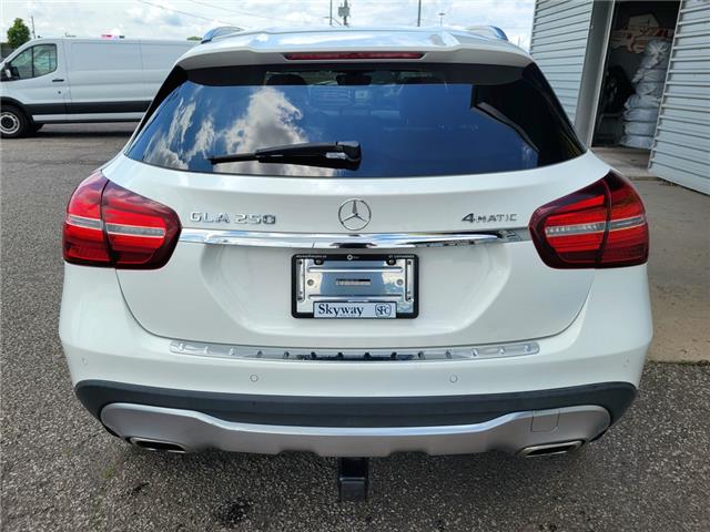 2018 Mercedes-Benz GLA 250 4MATIC| NAVI | HEATED LEATHER | R-CAM |1 OWNER (Stk: S9711A) in St. Catharines - Image 20 of 28 2018 Mercedes-Benz GLA 250 4MATIC| NAVI | HEATED LEATHER | R-CAM |1 OWNER (Stk: S9711A) in St. Catharines - Image 20 of 28
