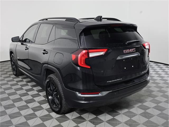 2022 GMC Terrain AT4 (Stk: A21180) in Calgary - Image 8 of 24 2022 GMC Terrain AT4 (Stk: A21180) in Calgary - Image 8 of 24