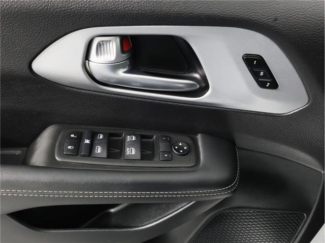 2024 Chrysler Pacifica Touring-L (Stk: L675A) in Calgary - Image 20 of 21