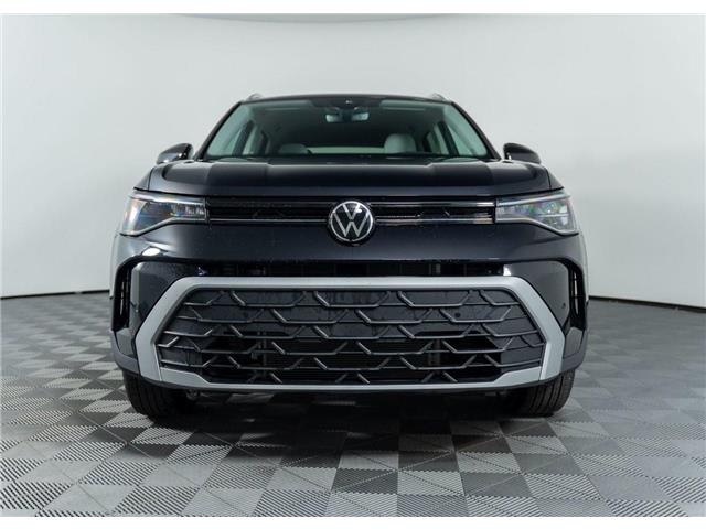 2025 Volkswagen Taos Comfortline (Stk: TU0317) in Calgary - Image 2 of 9