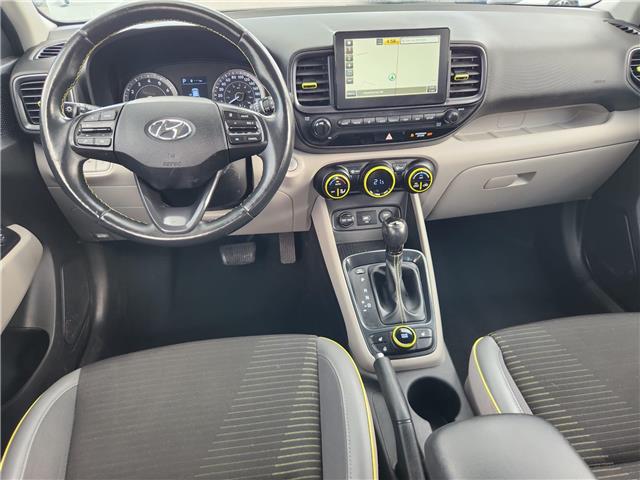 2020 Hyundai Venue Ultimate w/Grey-Lime Interior in Ottawa - Image 4 of 14