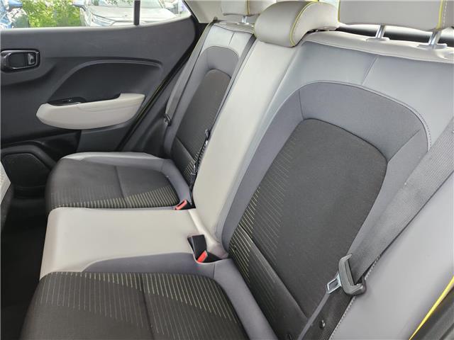 2020 Hyundai Venue Ultimate w/Grey-Lime Interior in Ottawa - Image 6 of 14