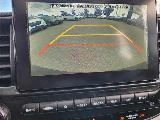 2020 Hyundai Venue Ultimate w/Grey-Lime Interior in Ottawa - Image 7 of 14