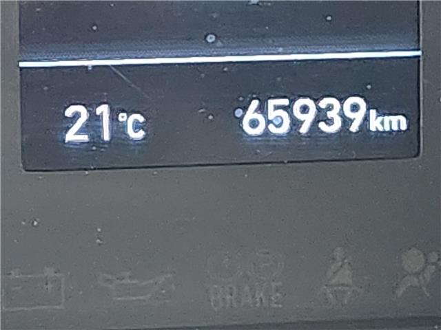 2020 Hyundai Venue Ultimate w/Grey-Lime Interior in Ottawa - Image 9 of 14
