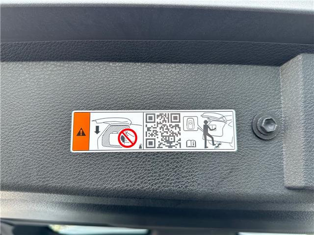 2025 Toyota Sienna Limited 7-Passenger (Stk: W7096A) in Cobourg - Image 32 of 32