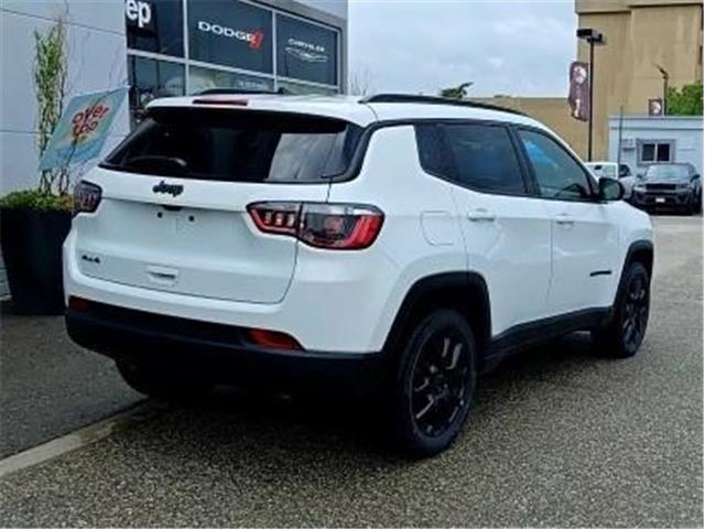 2026 Jeep Compass North (Stk: M23044) in Newmarket - Image 5 of 24