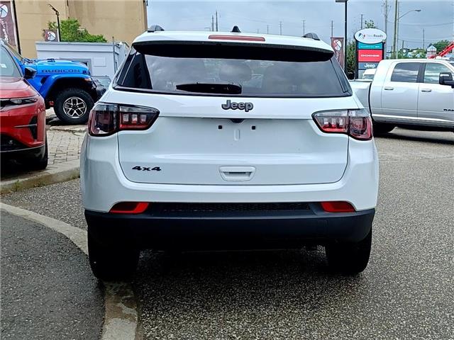 2026 Jeep Compass North (Stk: M23114) in Newmarket - Image 7 of 24