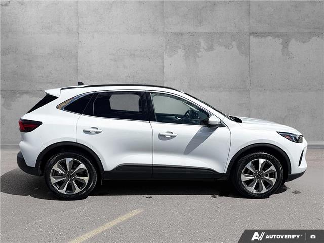 2025 Ford Escape Platinum (Stk: 26P098) in Kamloops - Image 3 of 25