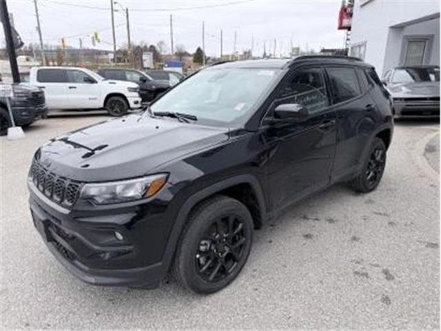 2026 Jeep Compass North (Stk: M23121) in Newmarket - Image 3 of 11