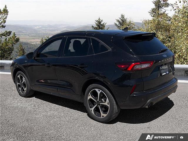 2025 Ford Escape ST-Line Elite (Stk: 5UTT4464) in Sarnia - Image 4 of 25
