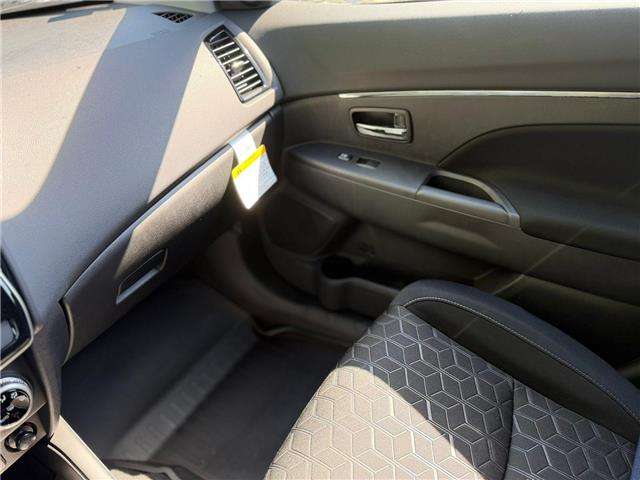 2026 Mitsubishi RVR SE (Stk: 601015) in North Vancouver - Image 17 of 19