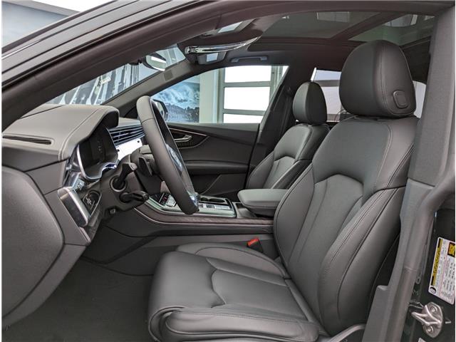 2026 Audi Q8 55 Progressiv (Stk: 185244) in Oakville - Image 5 of 12
