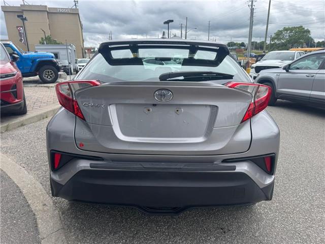 2018 Toyota C-HR XLE (Stk: 28481P) in Newmarket - Image 3 of 13