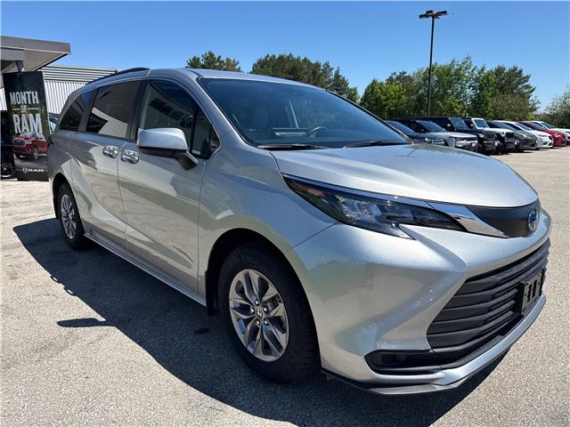 2025 Toyota Sienna (Stk: 0253P) in Meaford - Image 3 of 13 2025 Toyota Sienna (Stk: 0253P) in Meaford - Image 3 of 13